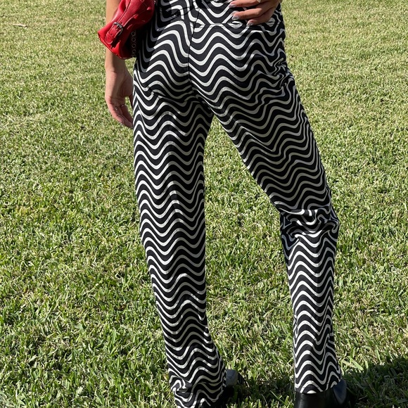 Black and white zig zag pants - Picture 4 of 5